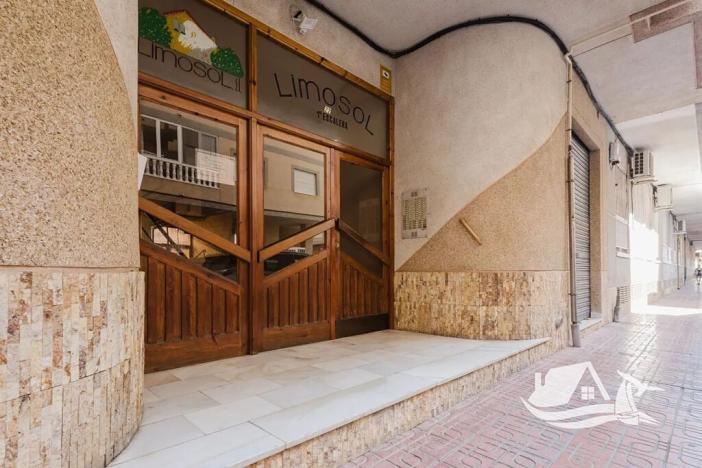 Prodej bytu 3+kk, Torrevieja, Španělsko, 48 m2