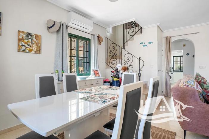 Prodej vily, Orihuela, Španělsko, 87 m2