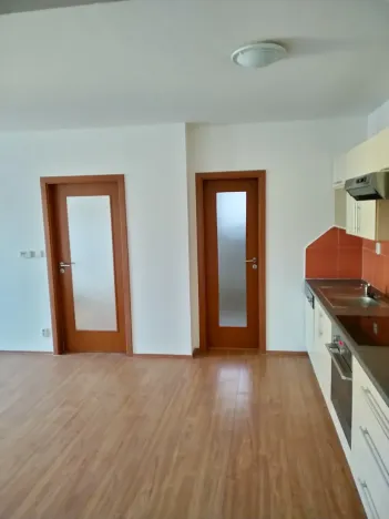 Pronájem bytu 2+kk, Pardubice, Pichlova, 65 m2