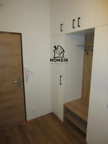 Pronájem bytu 2+kk, Praha - Nusle, Sdružení, 54 m2