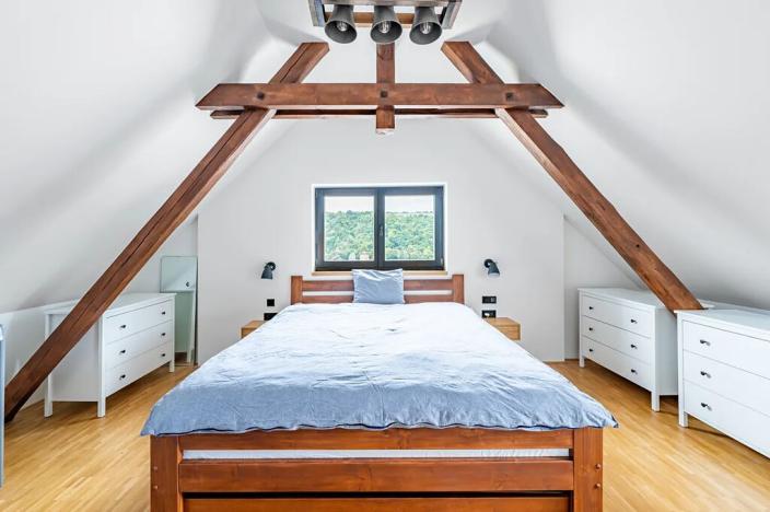 Prodej rodinného domu, Roztoky, 141 m2