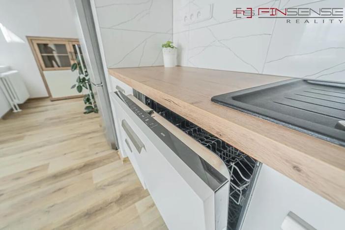 Pronájem bytu 3+kk, Praha - Záběhlice, U mlýna, 66 m2