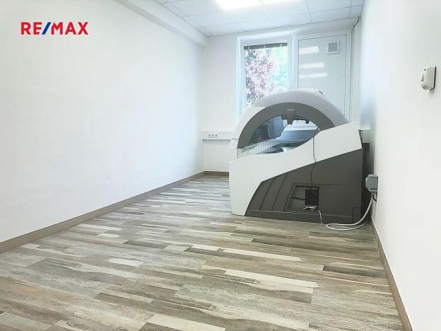 Pronájem obchodního prostoru, Praha - Braník, Údolní, 18 m2