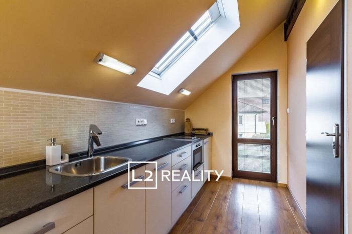 Prodej rodinného domu, Čelákovice, Zahradní, 194 m2