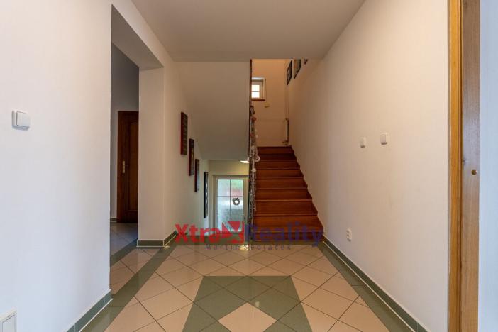 Prodej rodinného domu, Kadaň, Třešňová, 405 m2