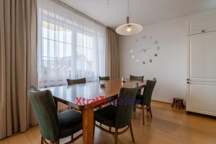 Prodej rodinného domu, Kadaň, Třešňová, 405 m2