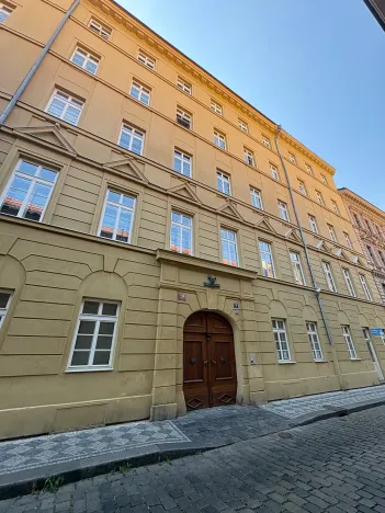 Pronájem bytu 2+1, Praha - Nové Město, Ostrovní, 73 m2