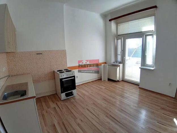 Pronájem bytu 1+1, Tábor, 9. května, 60 m2