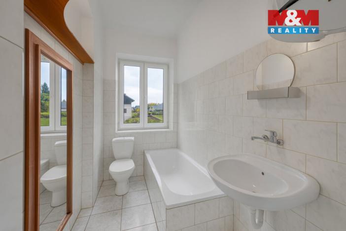 Prodej bytu 2+1, Meziměstí - Starostín, 65 m2