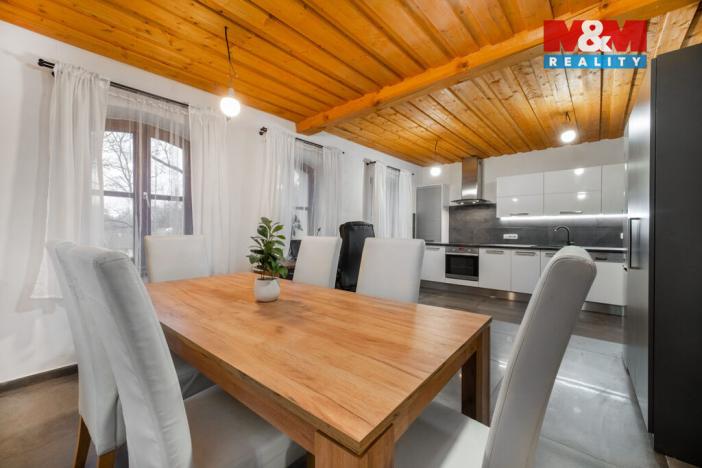 Prodej rodinného domu, Polička - Lezník, 260 m2