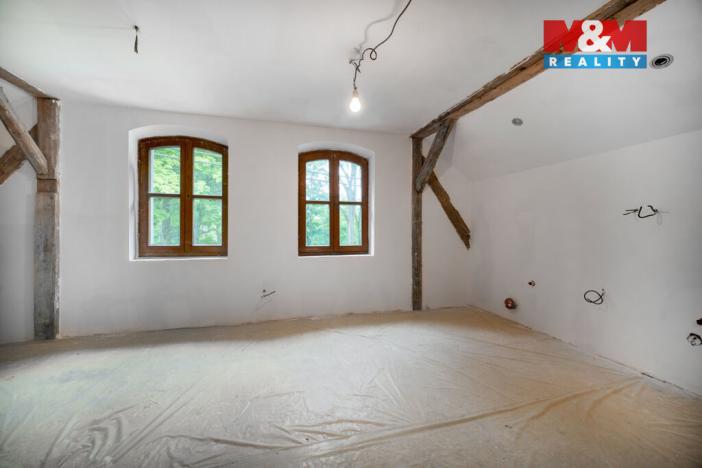 Prodej rodinného domu, Polička - Lezník, 260 m2