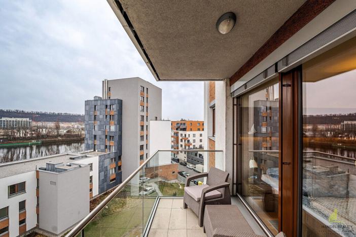 Pronájem bytu 1+kk, Praha - Holešovice, V háji, 35 m2