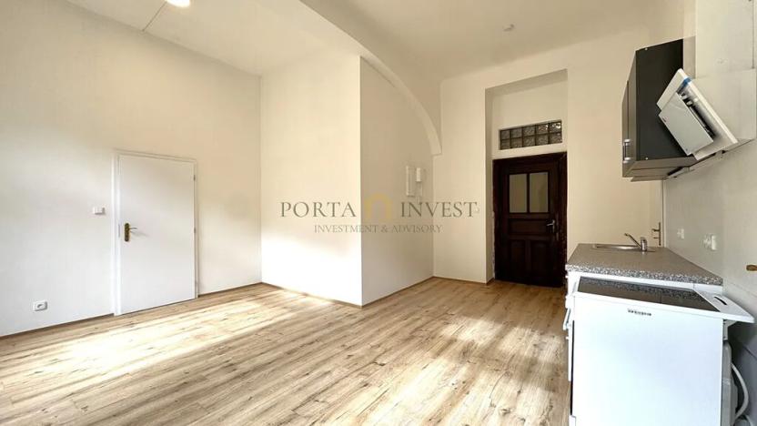 Pronájem bytu 2+kk, Praha - Nové Město, Žitná, 57 m2