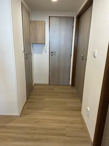 Pronájem bytu 3+1, Praha - Strašnice, Černokostelecká, 68 m2
