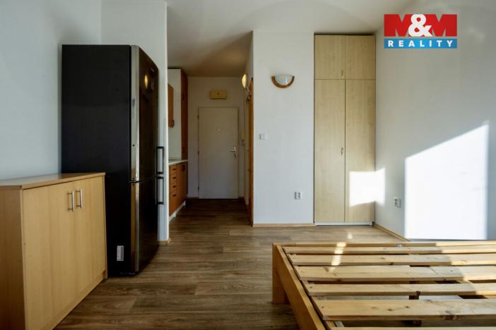 Prodej bytu 1+kk, Zlín, M. Knesla, 20 m2