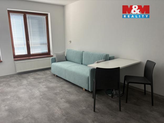 Pronájem bytu 1+kk, Pardubice - Polabiny, Labský Palouk, 32 m2