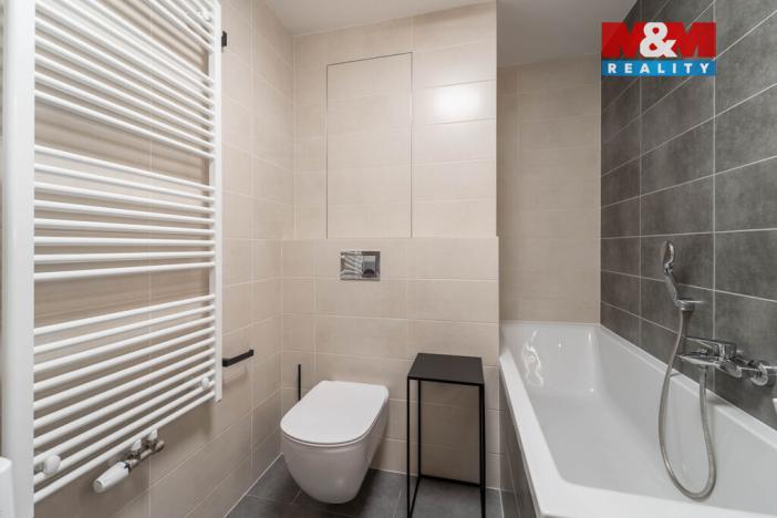 Prodej bytu 1+kk, Praha - Uhříněves, Oty Bubeníčka, 32 m2