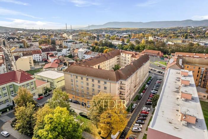 Prodej bytu 4+1, Teplice, Metelkovo náměstí, 120 m2