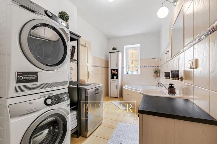 Prodej bytu 4+1, Teplice, Metelkovo náměstí, 120 m2