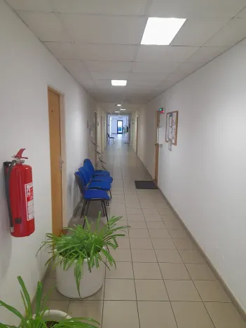 Pronájem kanceláře, Třebíč, Komenského nám., 25 m2