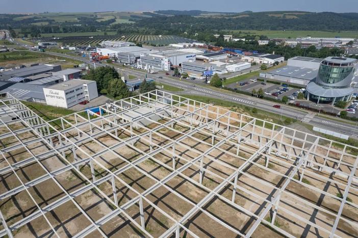 Pronájem skladu, Napajedla, 7109 m2