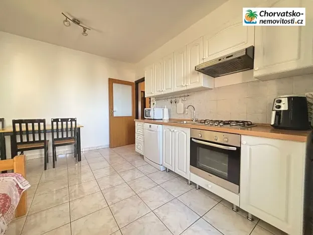 Prodej bytu 2+kk, Novalja, Chorvatsko, 41 m2