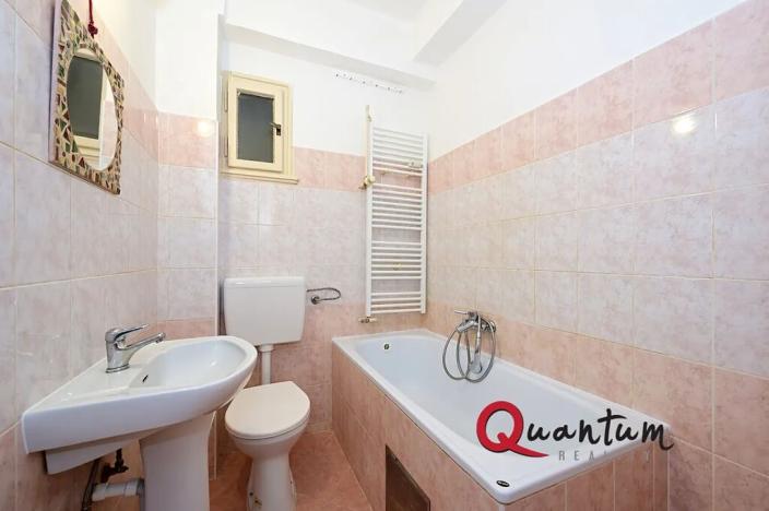 Pronájem bytu 1+kk, Praha - Holešovice, Veverkova, 29 m2