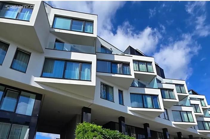 Pronájem atypického bytu, Praha - Smíchov, Holečkova, 143 m2