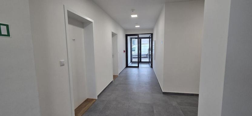 Pronájem bytu 2+kk, Praha - Chodov, K dubu, 38 m2