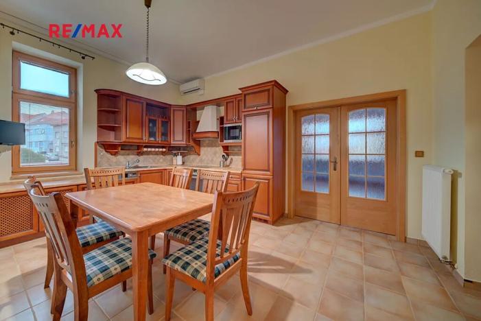 Pronájem bytu 4+1, Kolín, Tyršova, 103 m2