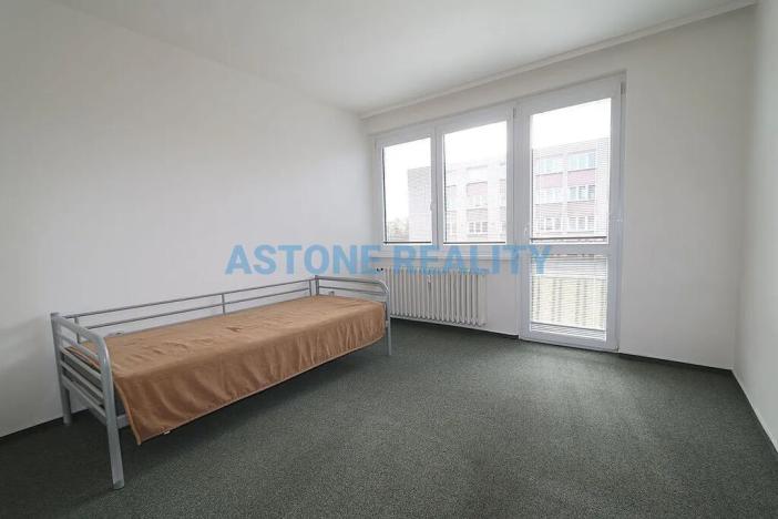 Pronájem bytu 3+1, Praha - Radotín, Kraslická, 84 m2