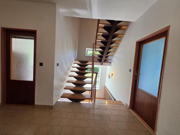 Prodej rodinného domu, Veřovice, 288 m2