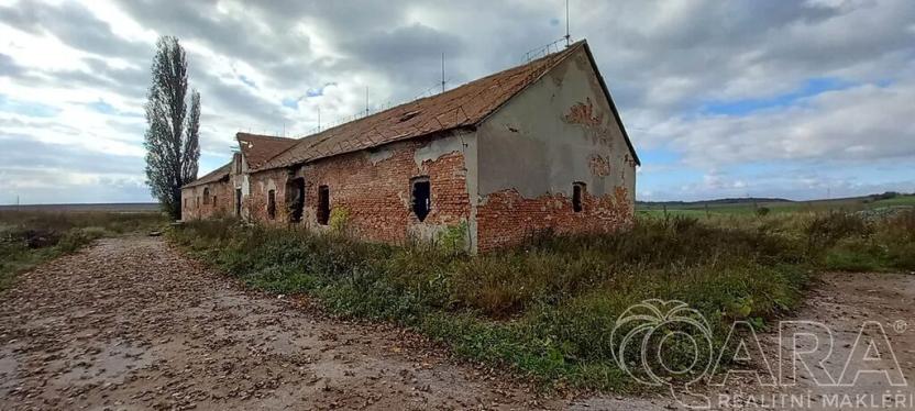 Prodej komerčního pozemku, Jaroměř, 3435 m2