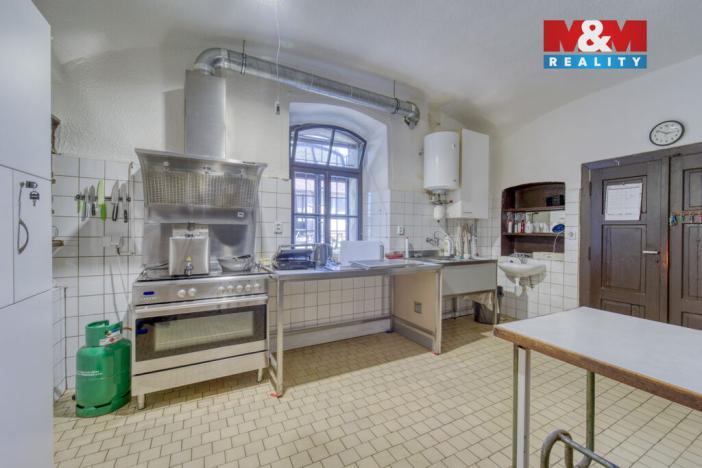 Prodej obchodního prostoru, Hradec Králové - Svinary, Podhůrská, 633 m2