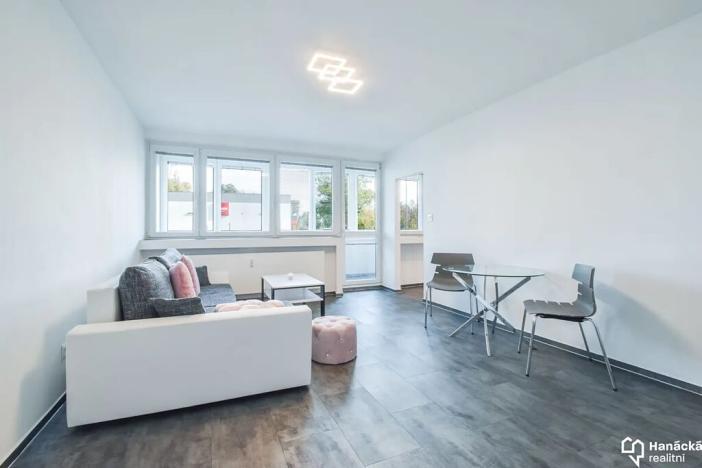 Pronájem bytu 1+kk, Přerov, Tománkova, 43 m2