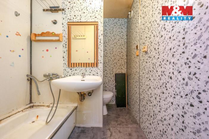 Prodej bytu 2+1, Olomouc - Nové Sady, Trnkova, 45 m2