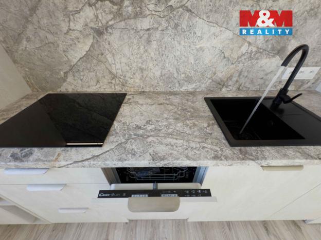 Prodej bytu 3+kk, Karviná - Mizerov, Majakovského, 53 m2