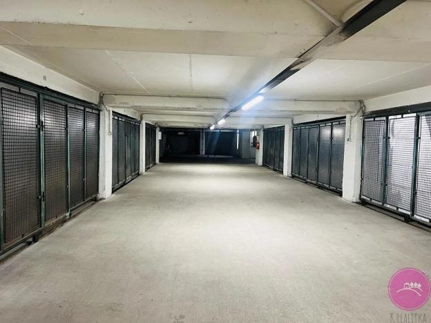 Pronájem garáže, Olomouc, Albertova, 18 m2