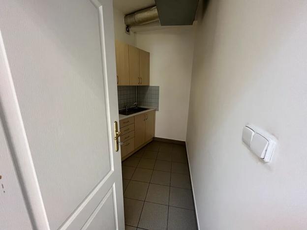 Pronájem obchodního prostoru, Opava, náměstí Republiky, 65 m2