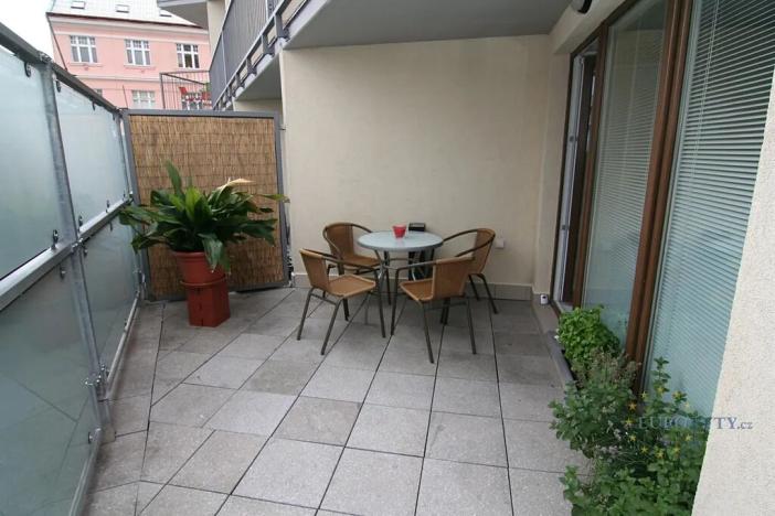 Prodej bytu 2+kk, Praha - Libeň, Drahobejlova, 68 m2