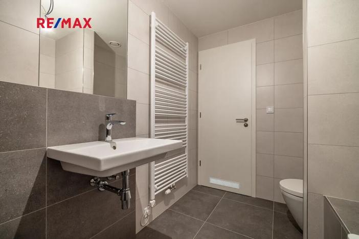 Prodej bytu 3+kk, Praha - Hrdlořezy, Českobrodská, 87 m2