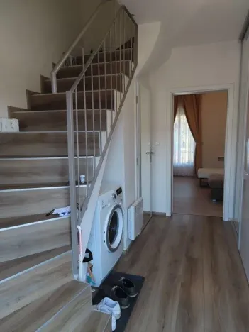 Pronájem rodinného domu, Polerady, 80 m2