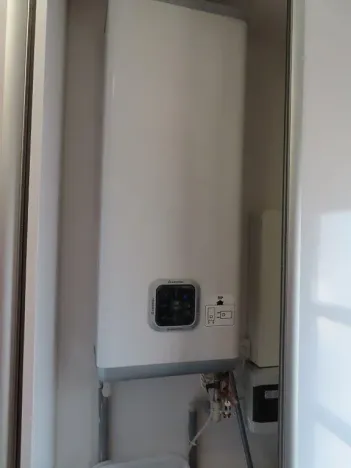 Pronájem rodinného domu, Polerady, 80 m2