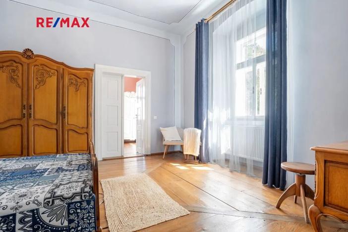 Prodej rodinného domu, Včelákov, 358 m2