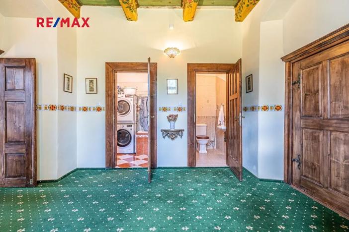 Prodej rodinného domu, Včelákov, 358 m2