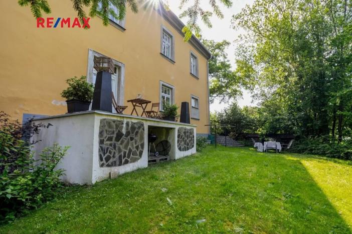 Prodej rodinného domu, Včelákov, 358 m2