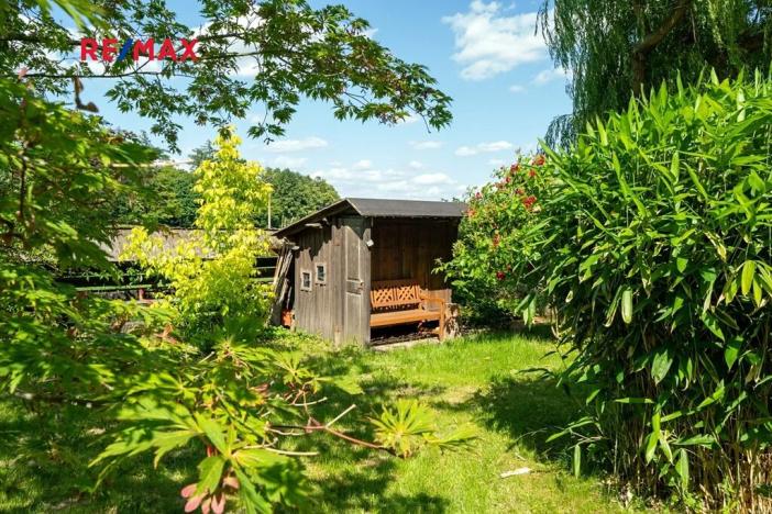 Prodej rodinného domu, Včelákov, 358 m2