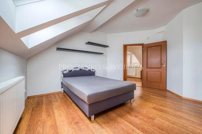 Prodej rodinného domu, Praha - Řepy, Gallašova, 320 m2