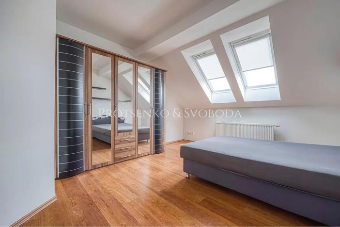 Prodej rodinného domu, Praha - Řepy, Gallašova, 320 m2