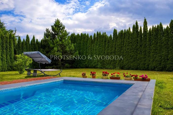 Prodej rodinného domu, Hostivice, náměstí Jana IV. z Dražic, 185 m2